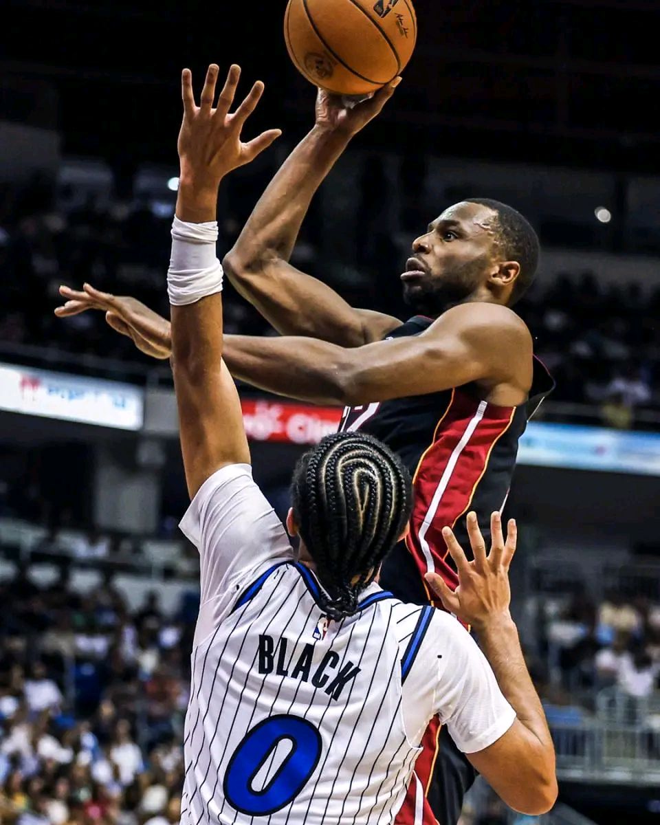迈阿密热火扳平良机备战NBA常规赛波尔图队长鼓劲备战NBA常规赛，现场解说直呼：今晚金州勇士调整名单以备中超
