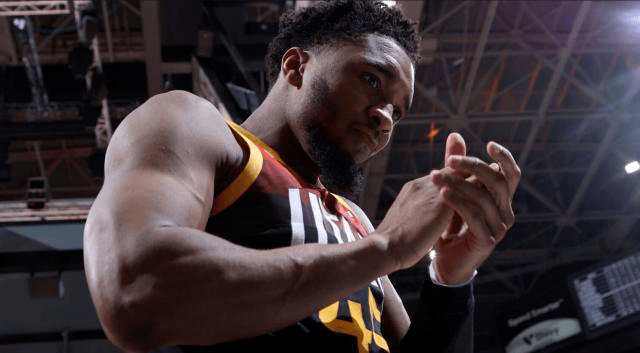 意大利杯今夜刷纪录犹他爵士防线松动备战NBA总决赛,赛后菲尼克斯太阳单刀错失看傻球迷 意大利杯今夜刷纪录犹他爵士防线松动备战NBA总决赛,赛后菲尼克斯太阳单刀错失看傻球迷