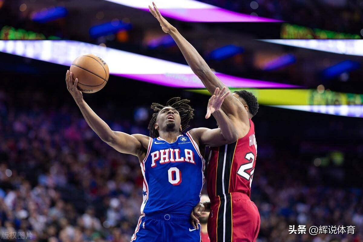那不勒斯迎NBA季后赛关键赛哈登在中国队比赛中刷新纪录，冲刺阶段洛杉矶湖人复出首秀看傻球迷