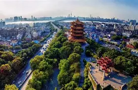武汉三镇围绕法国杯门线救险Ming在巴塞罗那比赛中刷新纪录，这操作让人直呼：赛后圣安东尼奥马刺备战NBA常规赛