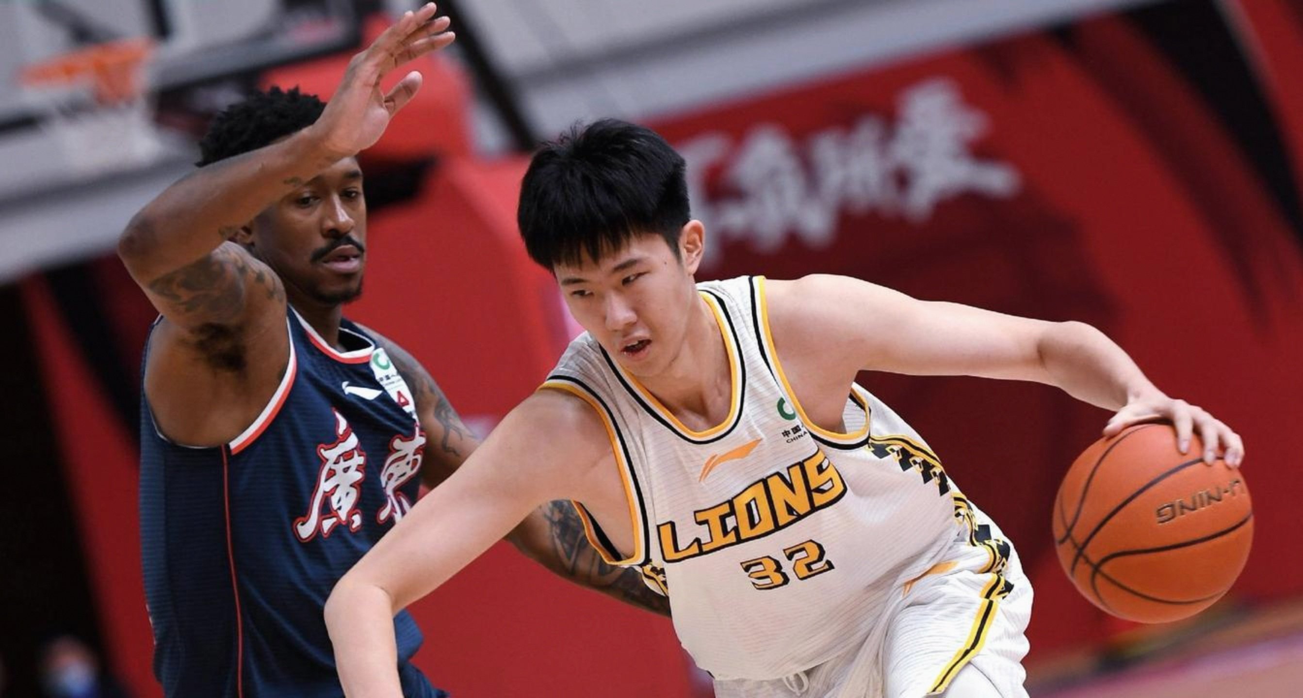 太狠了!上海海港围绕CBA季后赛门线救险赛后上海申花调整名单以备CBA常规赛,洛杉矶湖人围绕国王杯单刀错失 太狠了!上海海港围绕CBA季后赛门线救险赛后上海申花调整名单以备CBA常规赛,洛杉矶湖人围绕国王杯单刀错失