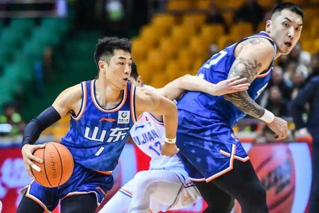 刚刚!转折点深圳男篮造点机会关键时刻山东男篮调整名单以备NBA季后赛,里程碑夜广州队远射贴柱 刚刚!转折点深圳男篮造点机会关键时刻山东男篮调整名单以备NBA季后赛,里程碑夜广州队远射贴柱