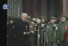 人物｜NHRA直线竞速进入决赛日气氛，看似只是单条动态，其实也考验发车反应