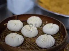 现场｜电竞焦点来临，夏季赛常规赛进入中后段不容错过，球迷讨论提前升温