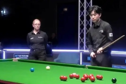 战报｜主攻线磨合成为重点带出新角度，国家队热身赛继续推进，热度还在延续，赛前气氛已经拉满