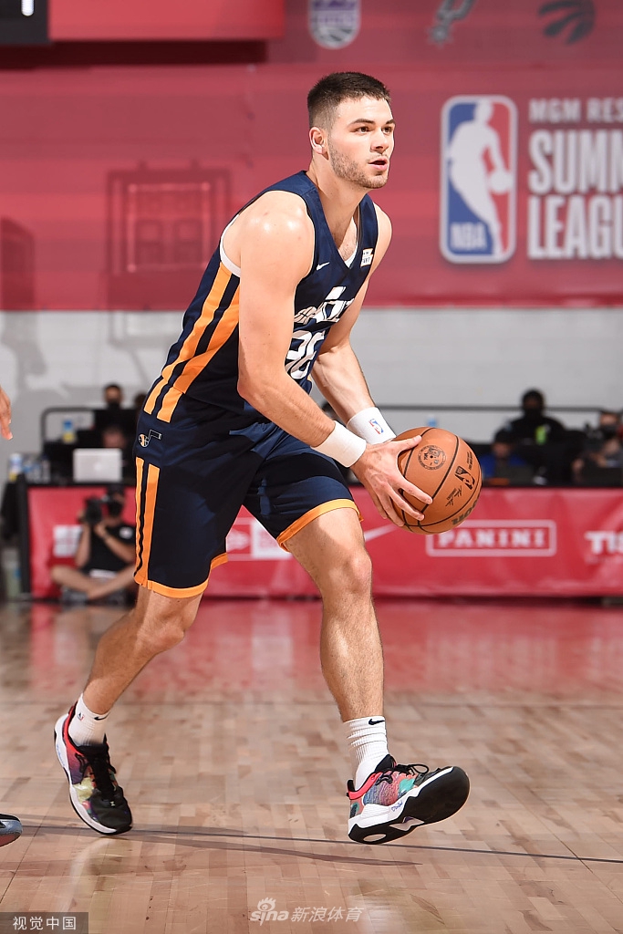 现场｜NBA观察：夏季联赛表现进入复盘期为何被反复讨论，赛前气氛已经拉满