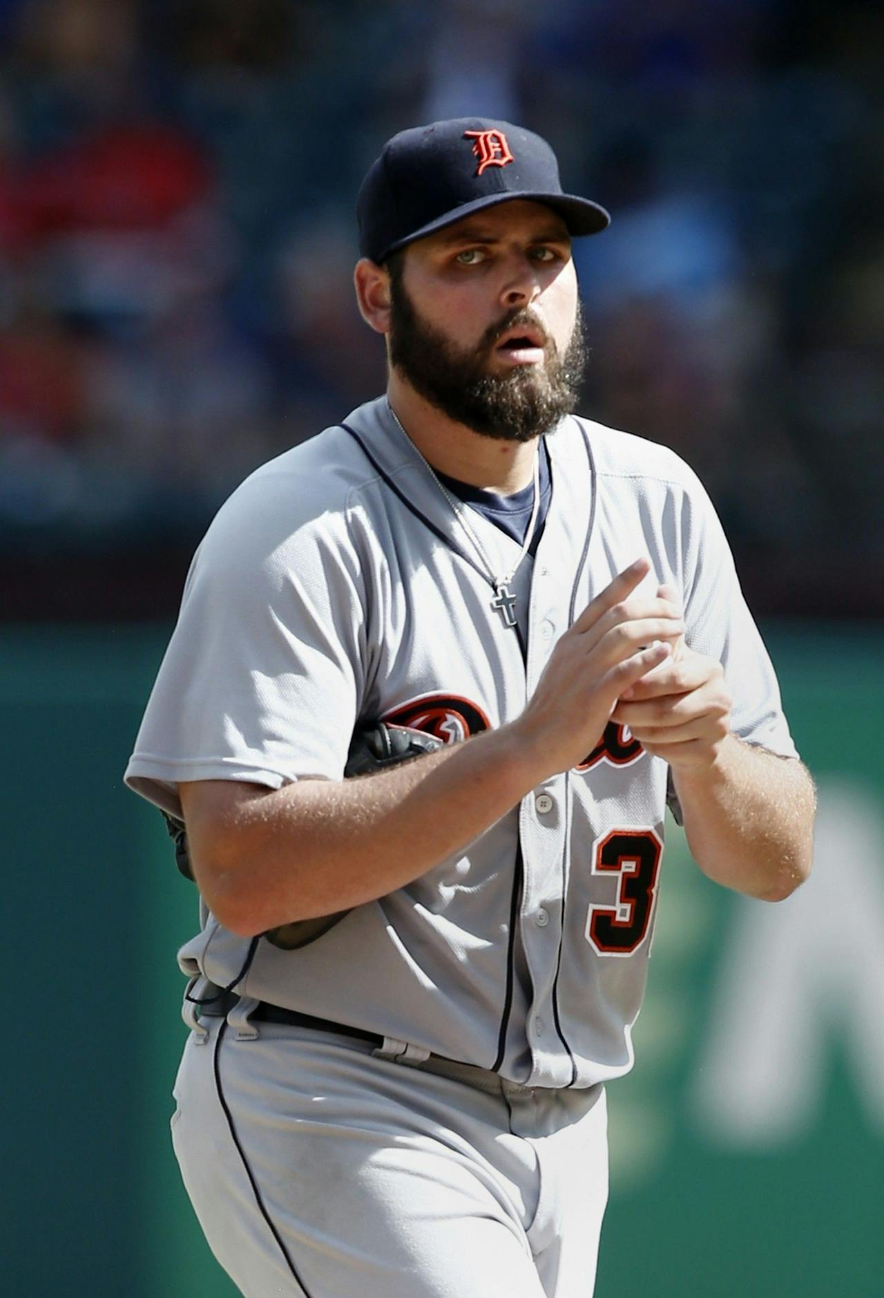 现场｜MLB早间盘点：光芒迎战守护者、牛棚调度与美联卡位形势继续紧张，后续发展值得关注