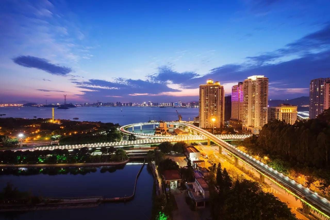 战报｜现场风向：自由市场后续补强放缓会否成为今日最大转折？