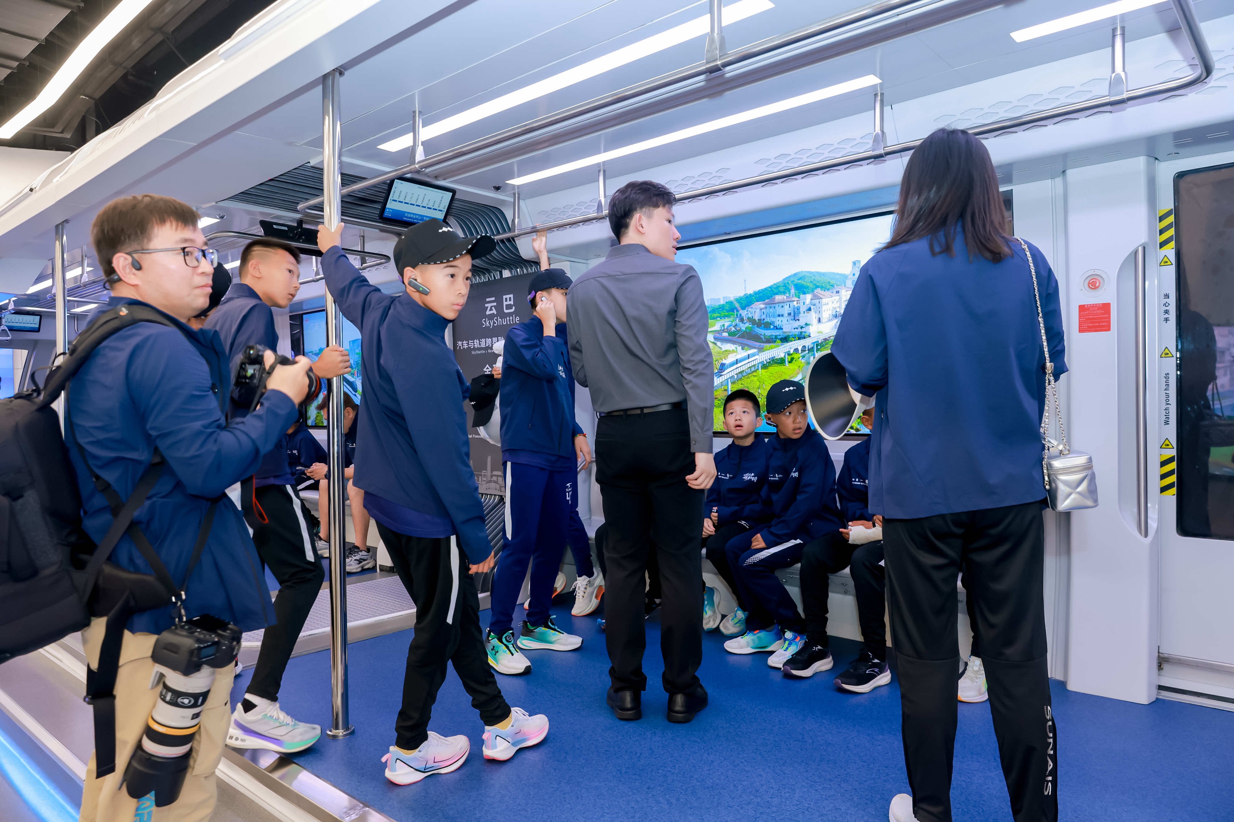 现场｜数据视角：全球体育市场进入盛夏高峰，赛事运营与城市经济同频，球迷讨论提前升温