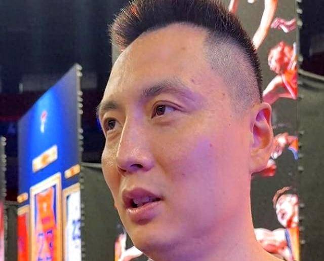 争议｜新秀与老将竞争轮换席位摆上台面，训练营进入高强度阶段，成为今日看点