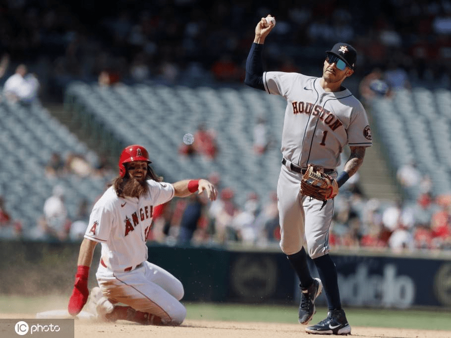 深一度｜MLB观察：巨人与天使系列赛升温为何被反复讨论，球迷讨论提前升温