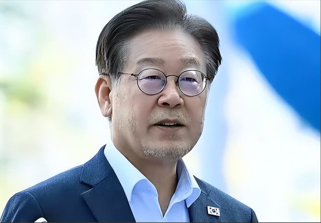 盘点|世锦赛备战进入冲刺引发连锁反应,年轻选手争取达标并非孤立事件,场内外都有故事 盘点|世锦赛备战进入冲刺引发连锁反应,年轻选手争取达标并非孤立事件,场内外都有故事