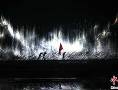 战报｜NFL今日看点：季前赛名单悬念升温与战术磨合，场内外都有故事
