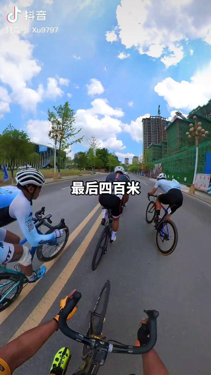 盘点｜自行车视角看职业车坛转入高山较量，车队战术决定黄衫走势值得细读，体坛热度继续上扬