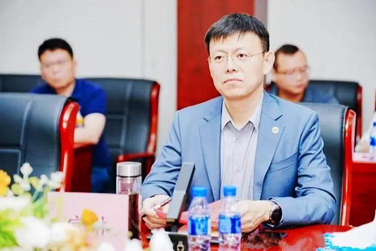 争议｜光芒迎战守护者，进入舆论场，牛棚调度和美联卡位形势继续紧张同时被提及，体坛热度继续上扬
