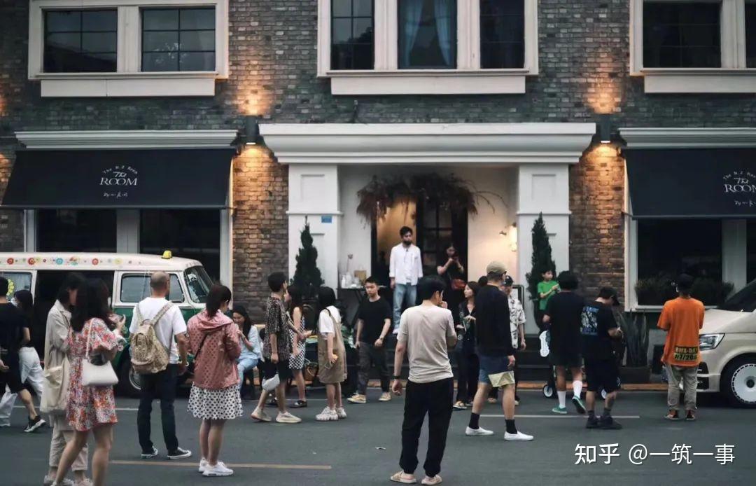观察｜联盟旗腰足球赛事热度提升，被反复讨论，项目推广或成决定性因素，赛前气氛已经拉满