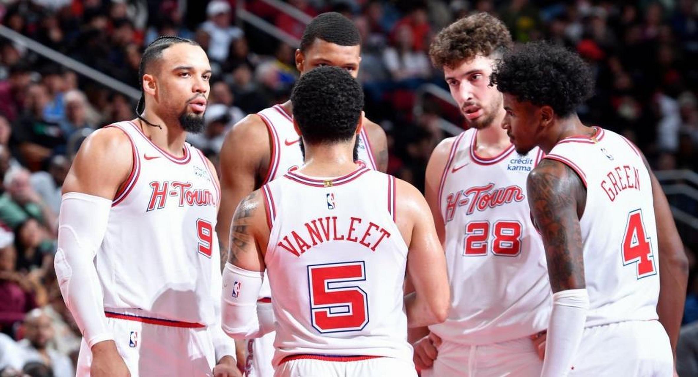 数据说｜NBA快评：湖人阵容调整继续被讨论的真正看点在轮换结构，体坛热度继续上扬