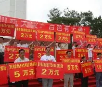 争议｜周末体育直播表排满，需要新答案，球迷在多项赛事间切换提供另一条线索，场内外都有故事