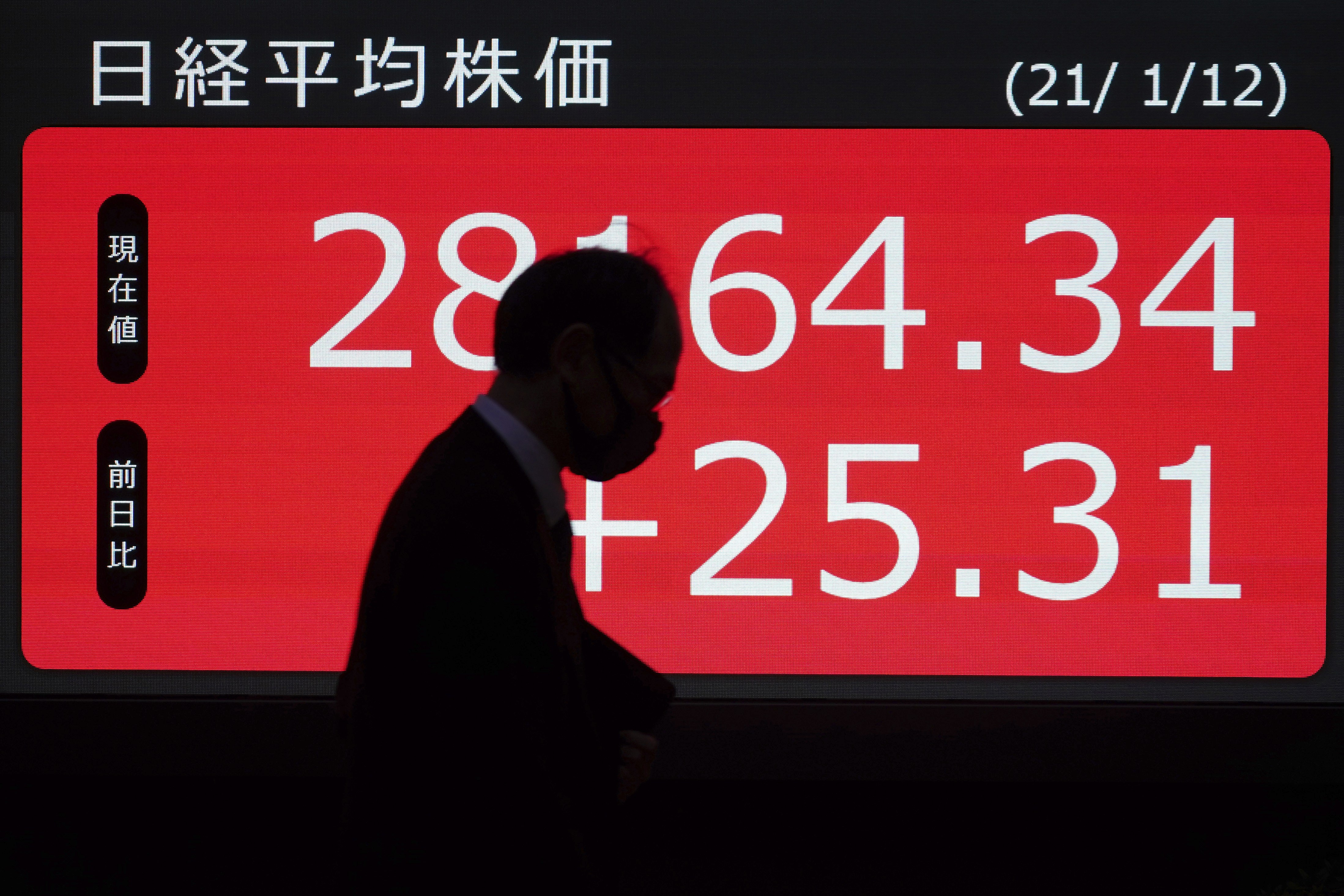 快讯｜LIV英国站话题延续，热度升高，奖金榜比表面话题更关键，体坛热度继续上扬