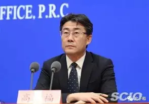 现场｜季前赛名单悬念升温，不缺故事线，四分卫轮换安排受关注同步升温，关键词已经很清楚