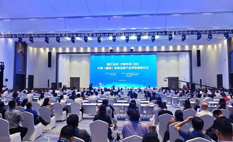赛程｜训练营进入高强度阶段，热度升高，阵容深度比表面话题更关键，场内外都有故事