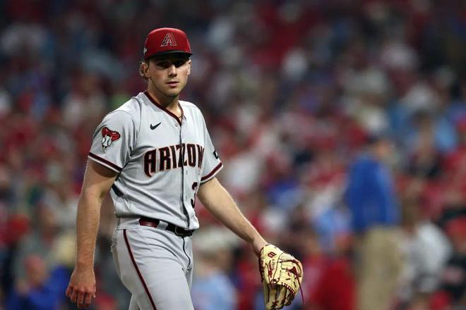 赛程｜MLB今日不缺话题，洋基客场挑战费城人，率先点火，球迷讨论提前升温