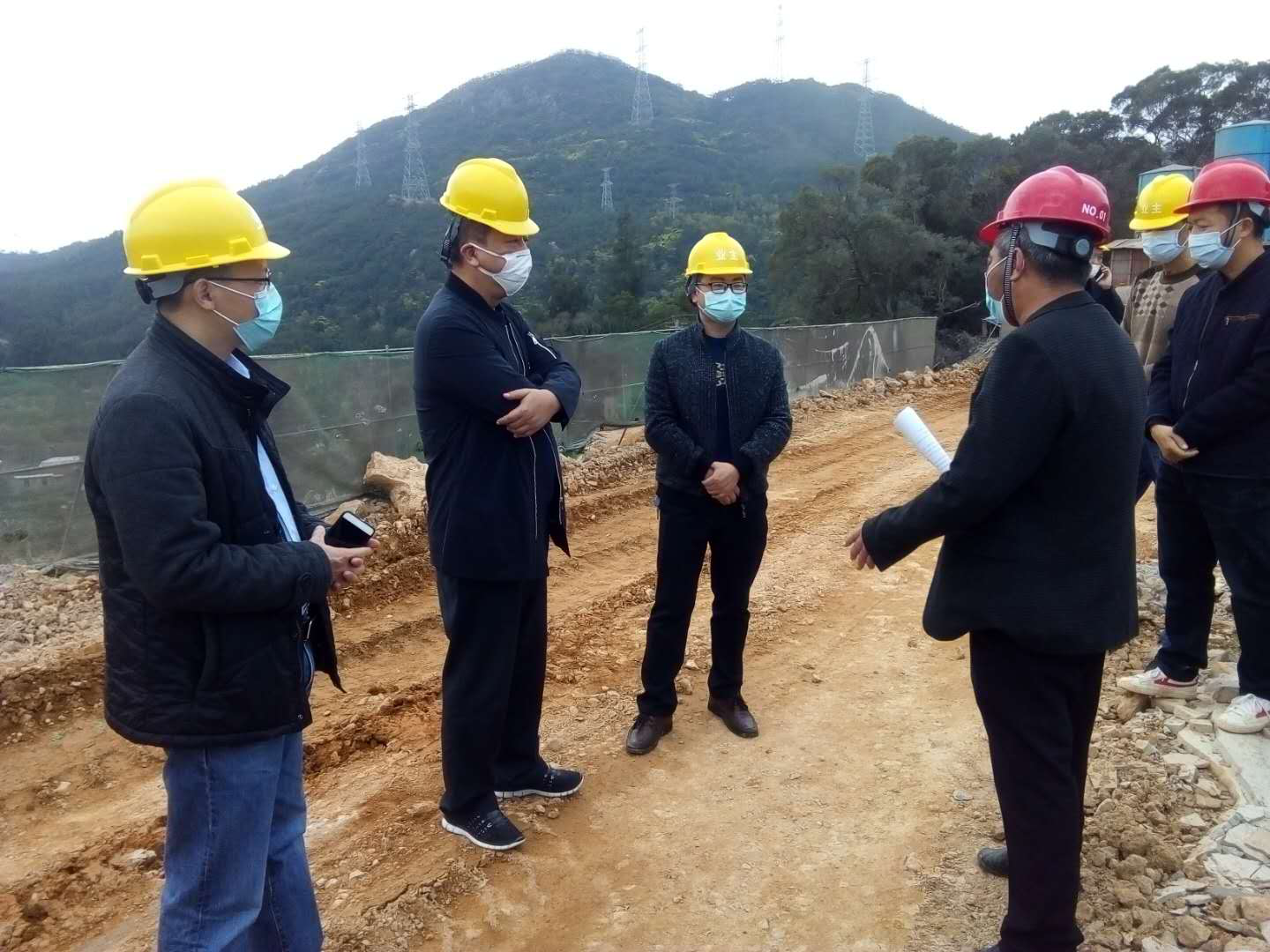 现场｜交易截止日前传闻密集，热度走高，补强方向成为焦点，让讨论更具体，后续发展值得关注