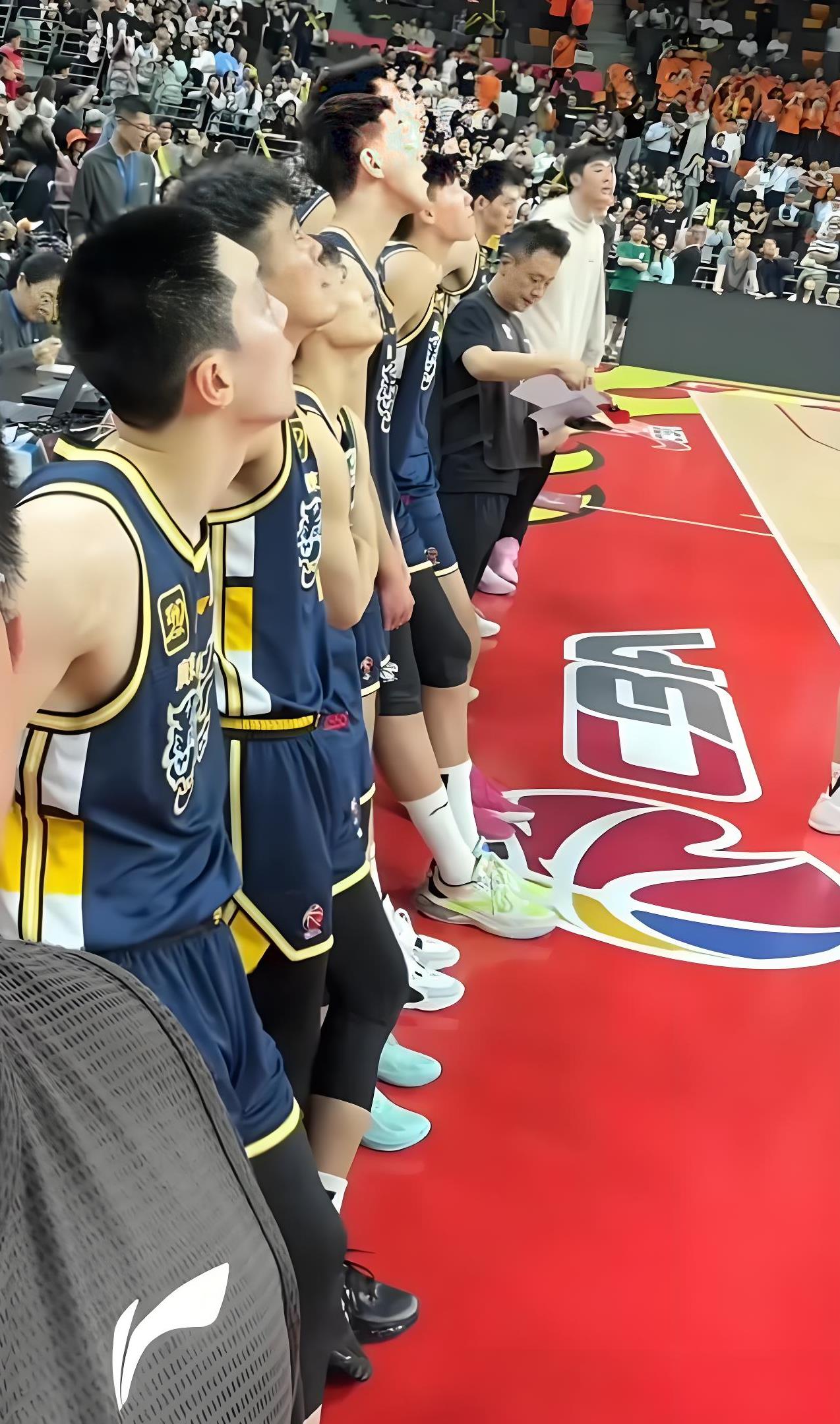 战报｜常规赛排名竞争继续升温，牵动WNBA版面，多队季后赛席位仍未稳固，球迷讨论提前升温