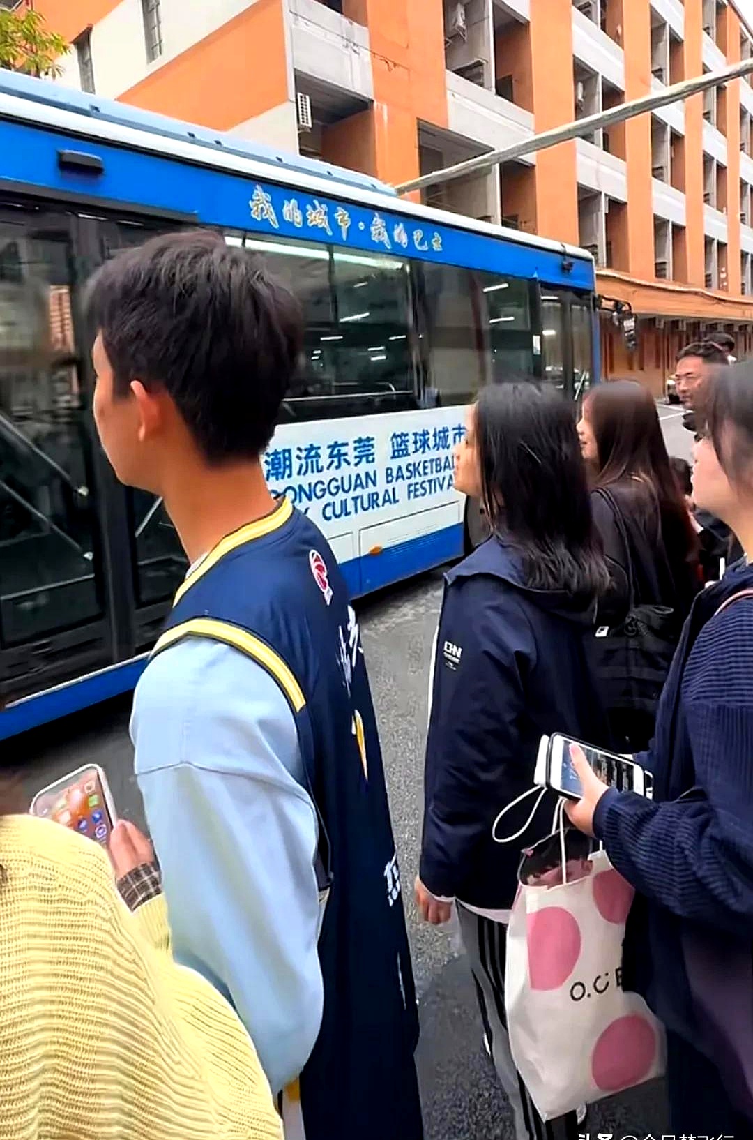 深一度｜现场风向：利物浦亚洲行受到关注，刷屏，商业赛程带动球迷热度是主要原因，场内外都有故事