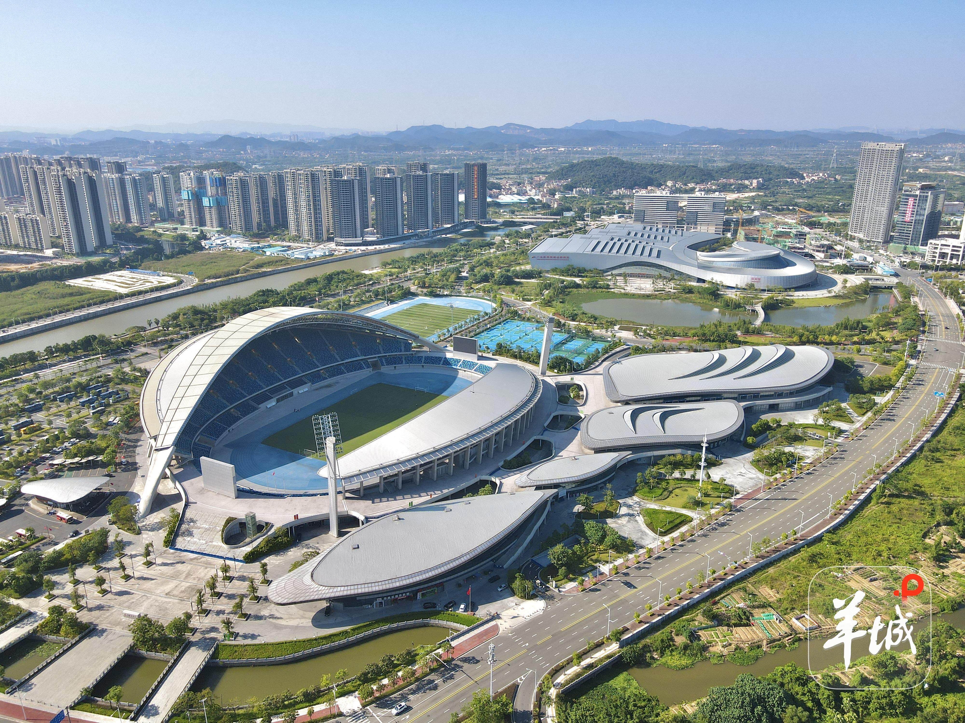 综合早间盘点：全球体育市场进入盛夏高峰、商业价值与赛事运营与城市经济同频，体坛热度继续上扬