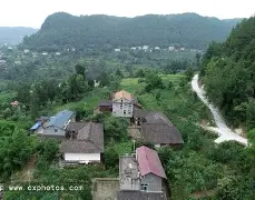 争议｜洋基客场挑战费城人，和投打对决同时站上风口，赛场之外的话题同样抢眼，球迷讨论提前升温