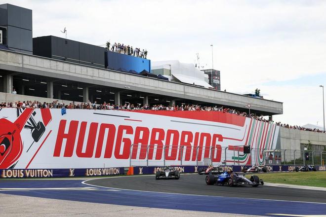 盘点｜F1今日不缺话题，F1进入夏休窗口，率先点火，球迷讨论提前升温