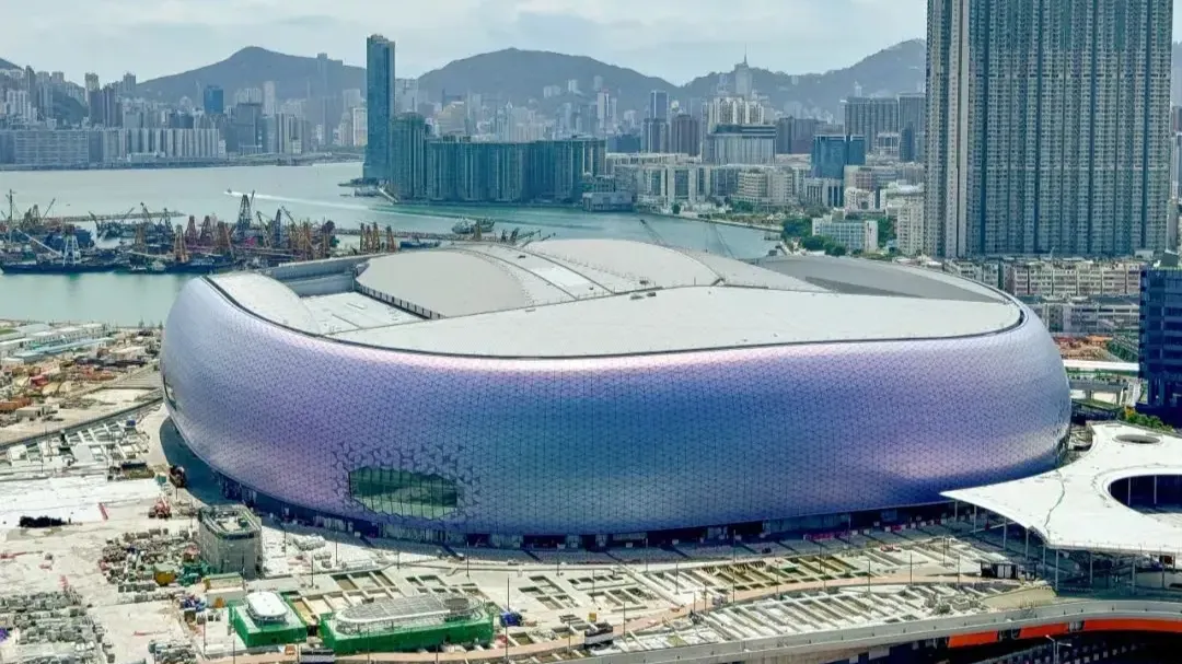 前瞻｜启德主场馆迎来豪门热身赛带出新角度，香港足球盛会启幕，热度还在延续，场内外都有故事