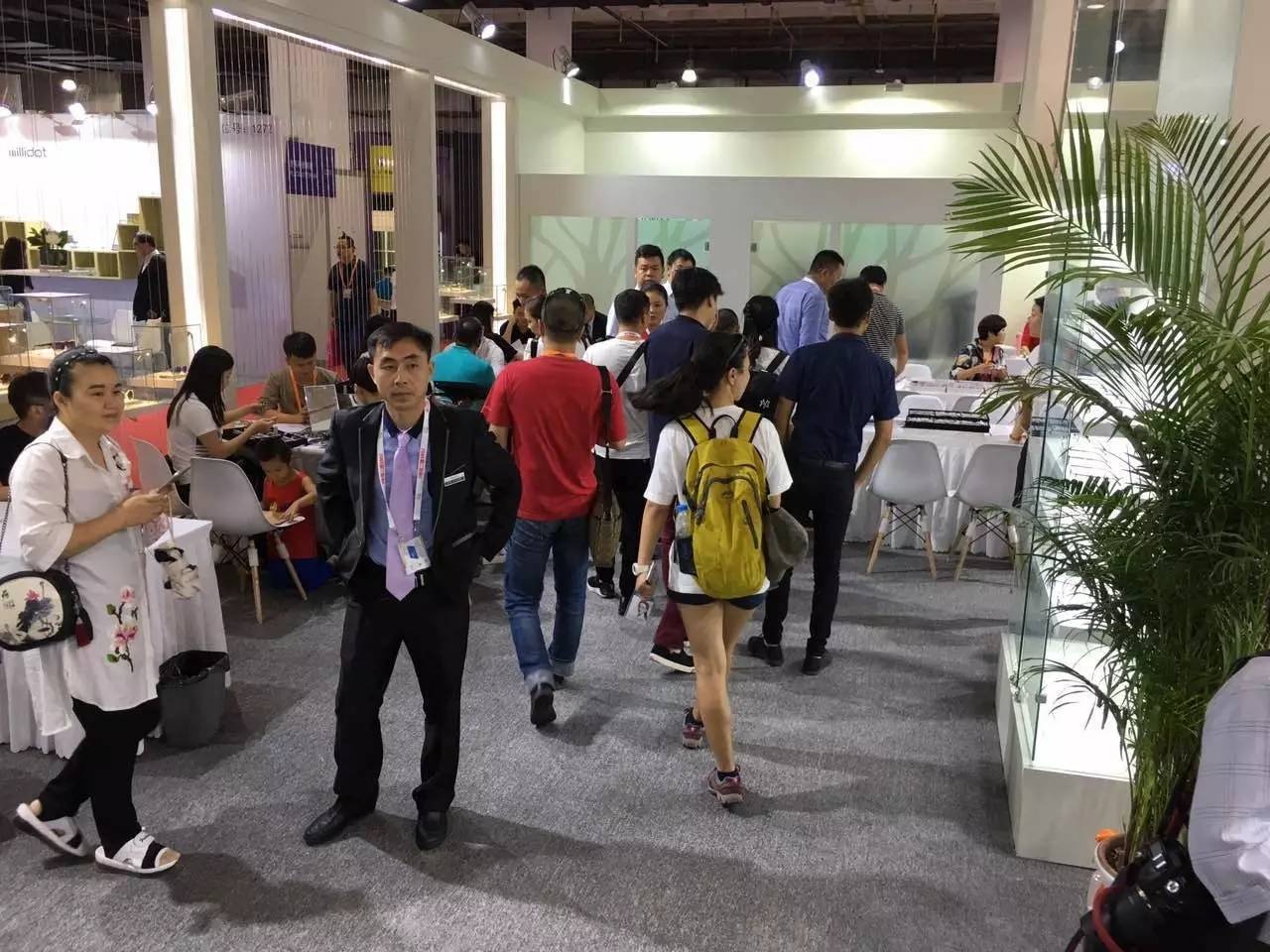 快讯｜国联外卡竞争进入新阶段，继续吸睛，多队胜场差距被压缩带来新变量，关键词已经很清楚