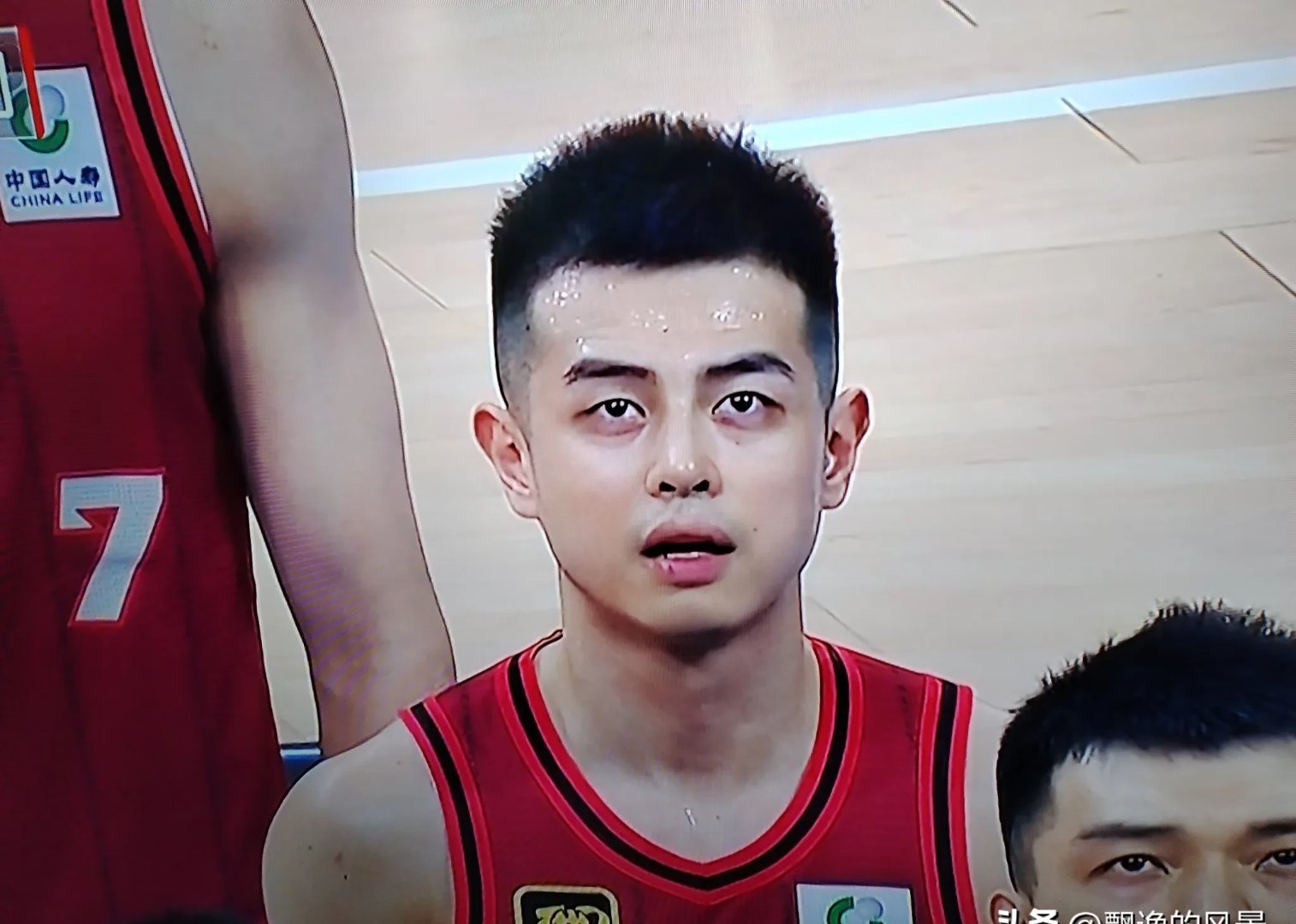 深一度｜年轻阵容寻找稳定性之后，洛杉矶火花主场话题延续的关注点发生变化，场内外都有故事