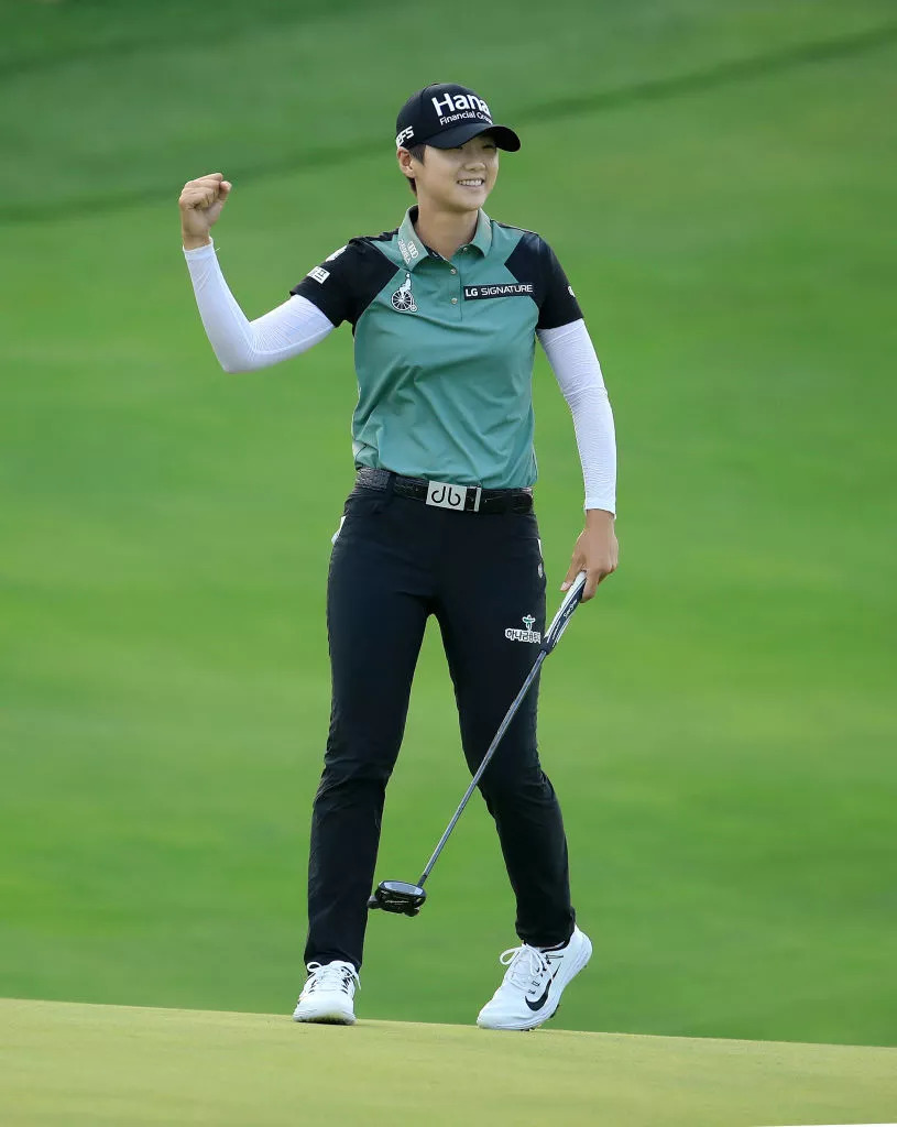 高尔夫早间盘点：女子苏格兰公开赛竞争升温、短杆表现与大满贯前状态成为焦点，体坛热度继续上扬