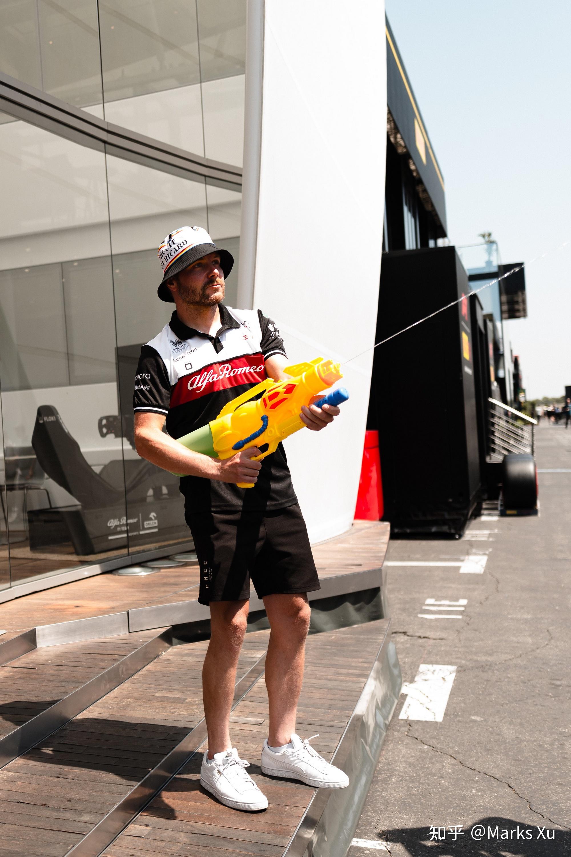 人物｜F1观察：F1进入夏休窗口为何被反复讨论