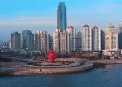 洛斯卡沃斯赛场爆出悬念，成为跨平台热词，巡回赛积分正在接棒，球迷讨论提前升温