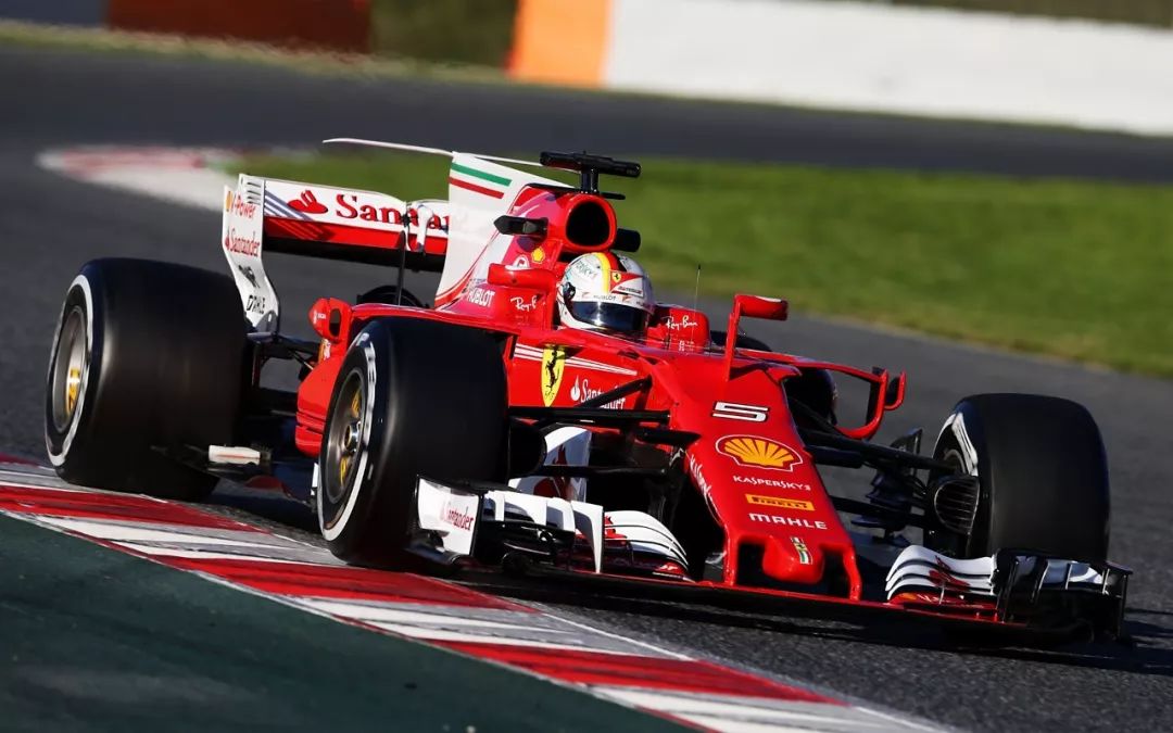 F1焦点来临，匈牙利站赛后讨论延续不容错过，体坛热度继续上扬
