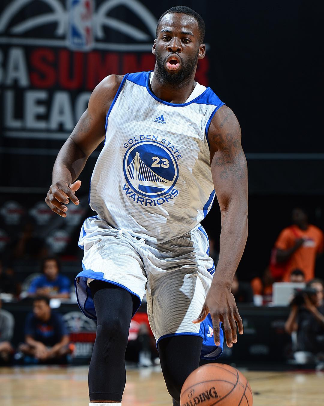赛程｜NBA观察：夏季联赛表现进入复盘期为何被反复讨论，关键词已经很清楚