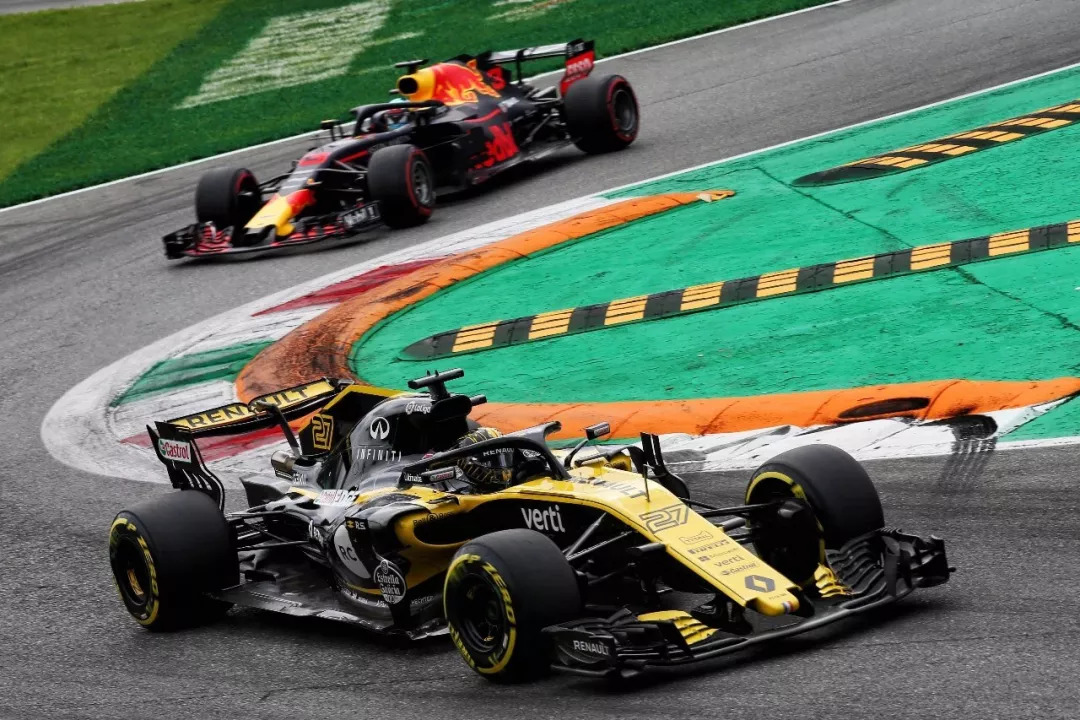 争议｜F1今日看点：匈牙利站赛后讨论延续与比赛复盘，场内外都有故事