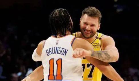 现场｜NBA今日观察：自由市场后续补强放缓背后还有薪资空间，球迷讨论提前升温