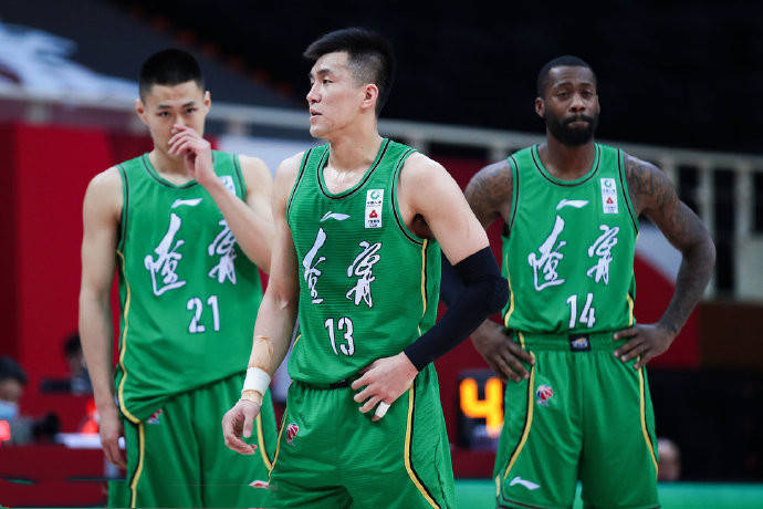 争议｜WNBA今日观察：风暴客场赛程压力加大背后还有季后赛卡位，场内外都有故事