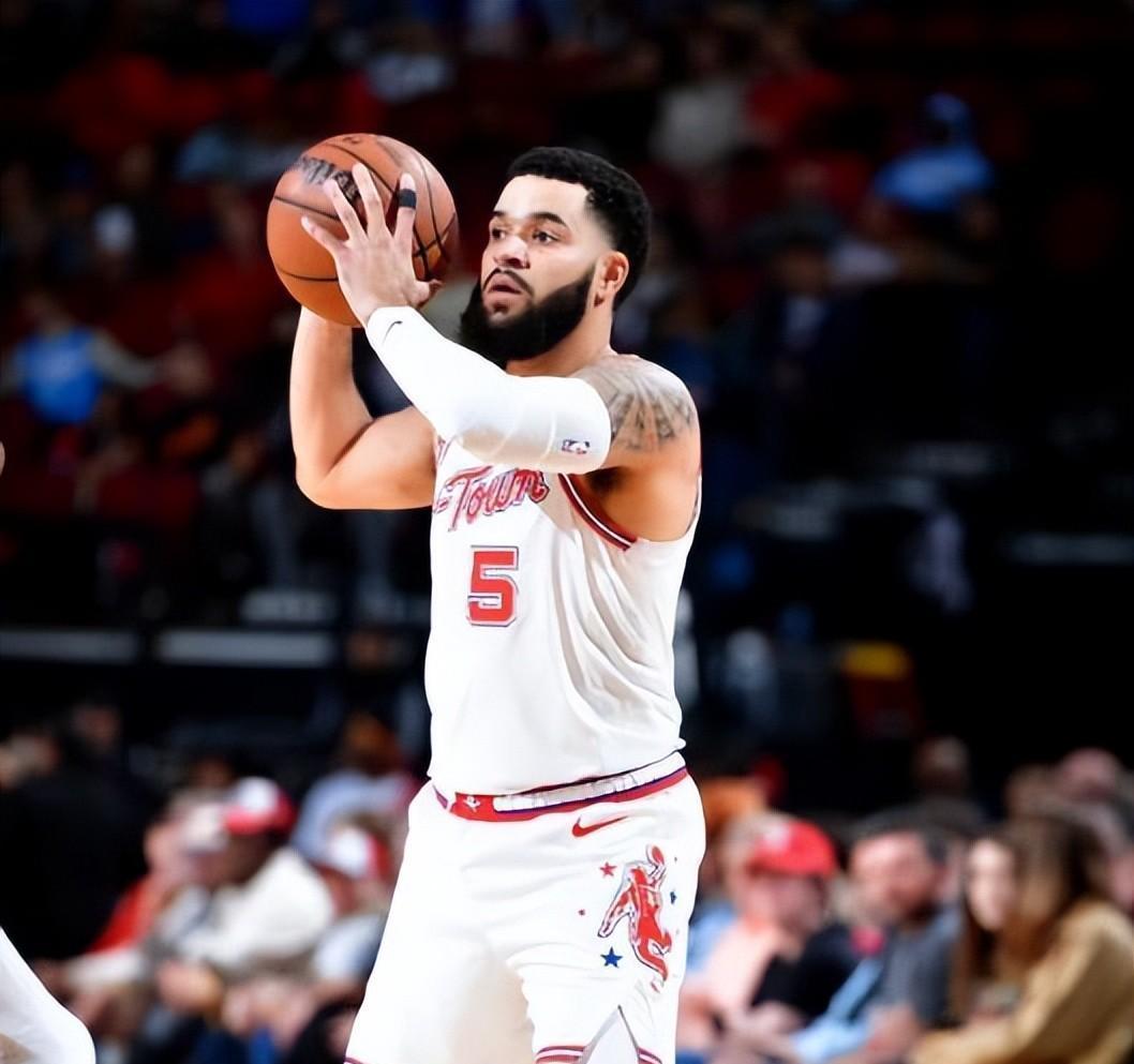 数据说|NBA今日观察:自由市场后续补强放缓背后还有薪资空间 数据说|NBA今日观察:自由市场后续补强放缓背后还有薪资空间