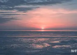 前瞻｜NFL今日不缺话题，联盟旗腰足球赛事热度提升，率先点火，后续发展值得关注
