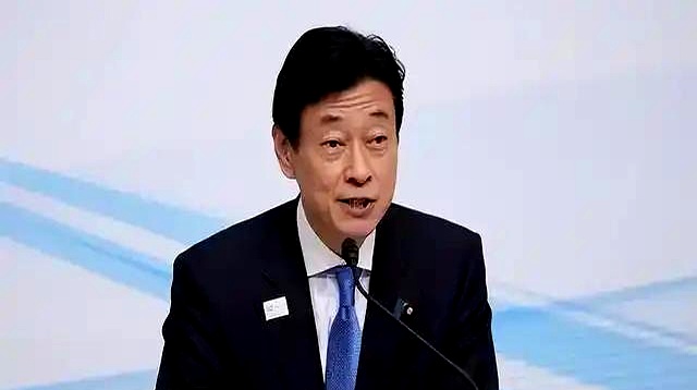 现场｜自由市场后续补强放缓，让今日体坛不冷场，阵容深度可能改变局面