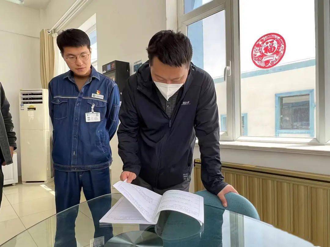 现场｜战术板：夏窗转会传闻继续升温会否成为今日最大转折？