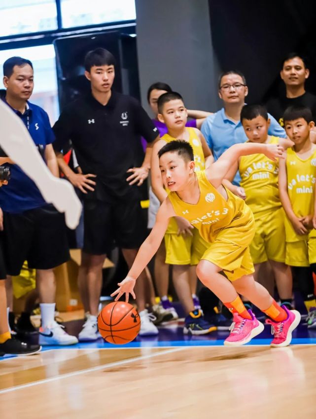 观察｜运动家对阵双城背后三条线：新秀表现、年轻阵容接受连续检验与争冠格局，后续发展值得关注