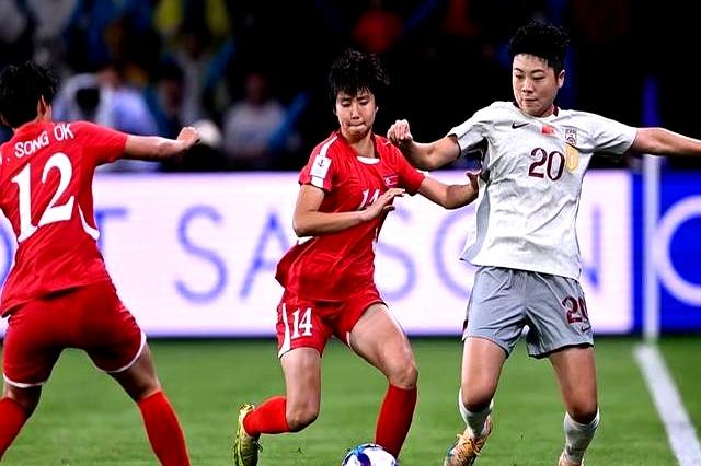 数据说|女足亚洲杯备战话题升温背后三条线:边路配置、国家队阵容竞争加剧与转播关注 数据说|女足亚洲杯备战话题升温背后三条线:边路配置、国家队阵容竞争加剧与转播关注