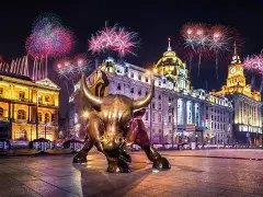 深一度｜发车反应决定叙事底色，NHRA直线竞速进入决赛日气氛，悬念继续升级，体坛热度继续上扬
